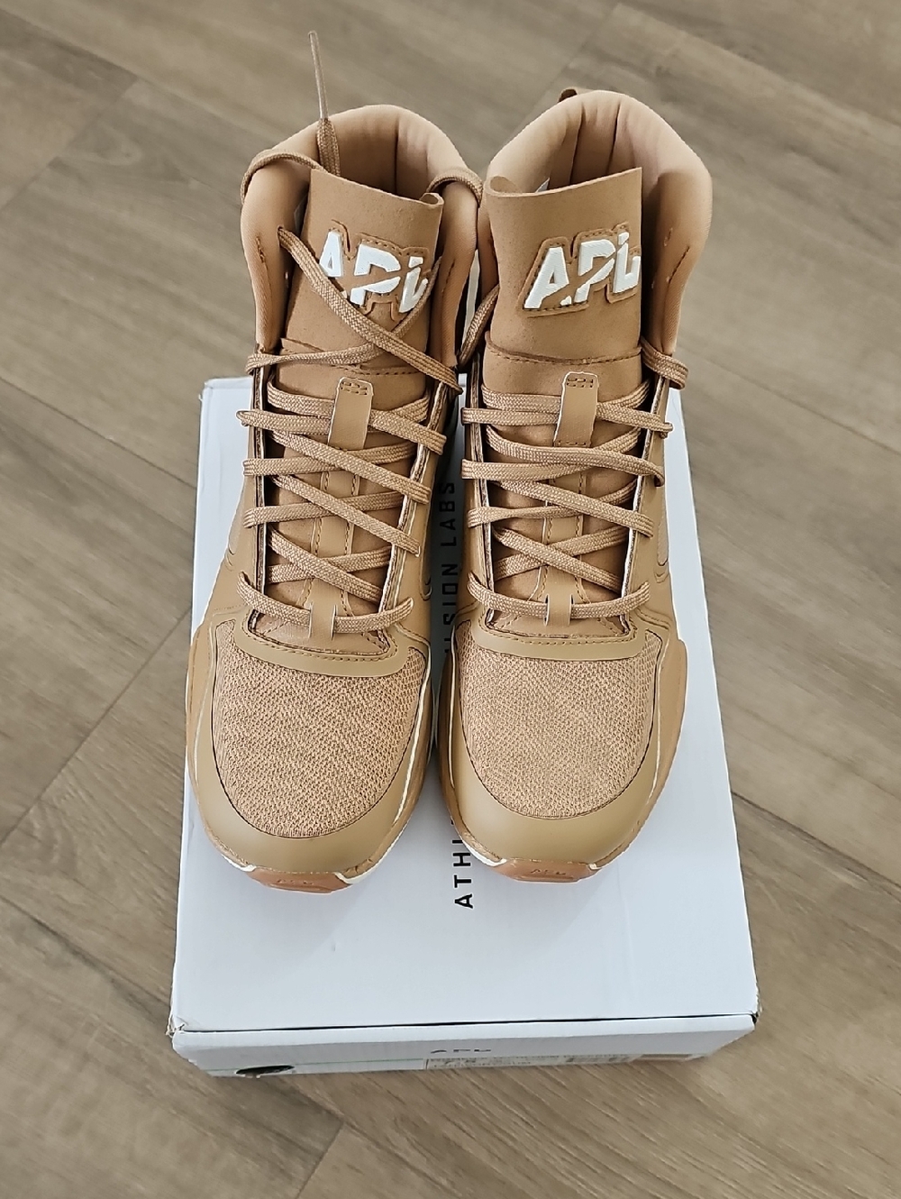 APL TechLoom Defender High Top Sneakers Tan/Ivory/Gum Women's Size 7.5 MSRP $350